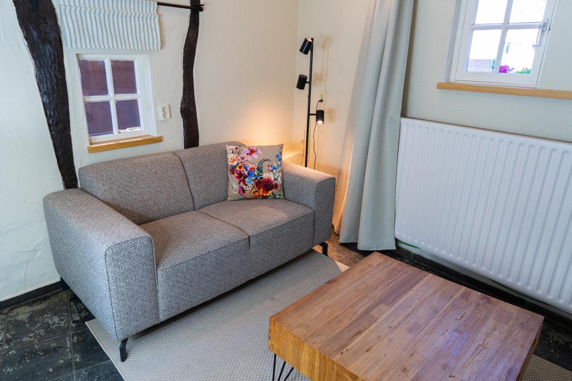 Vakantiewoningen 'Hoeve De Witte Olifant' Noorbeek Exterior photo
